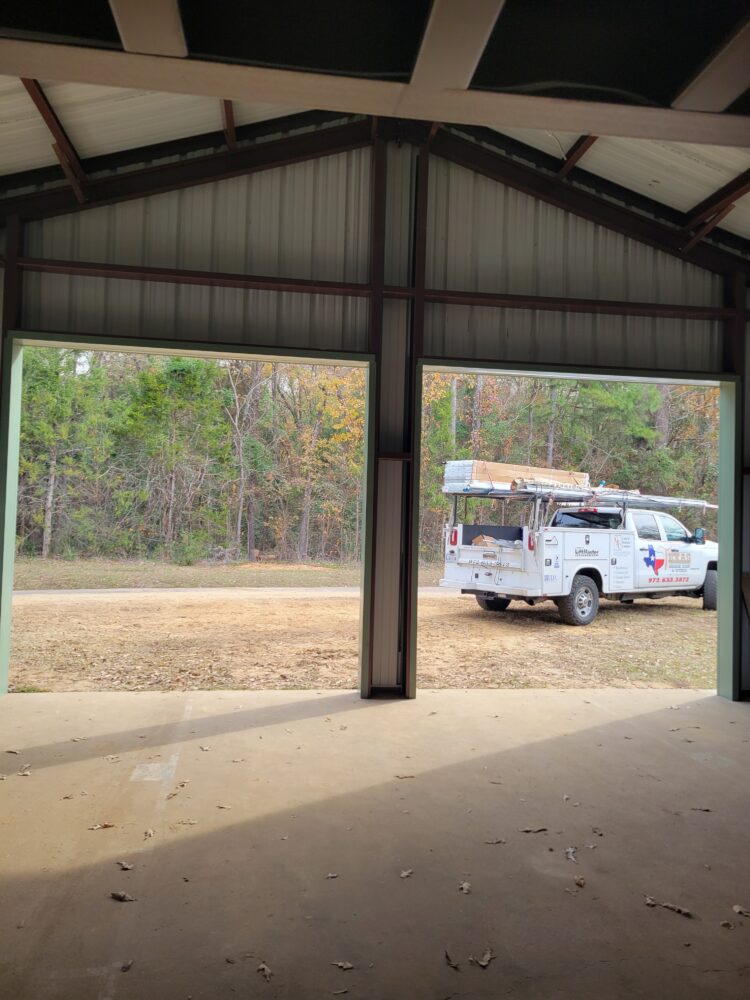 Professional Garage Door Installation in Quitman, TX: Transforming Local Metal Buildings